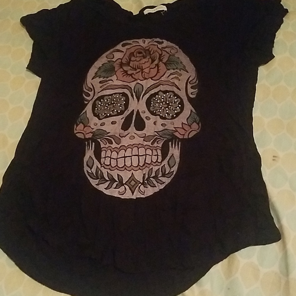Skull design tshirt